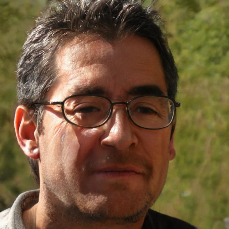 Dr. especialista en psicología financiera